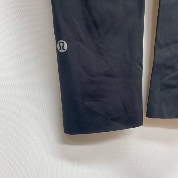 Lululemon Fast and Free Crop 19‘‘ Black 4 EUC - Picture 4 of 7